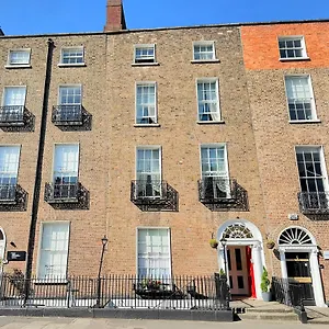 3* Отель Baggot Court Townhouse